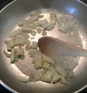 fry-pan-onion